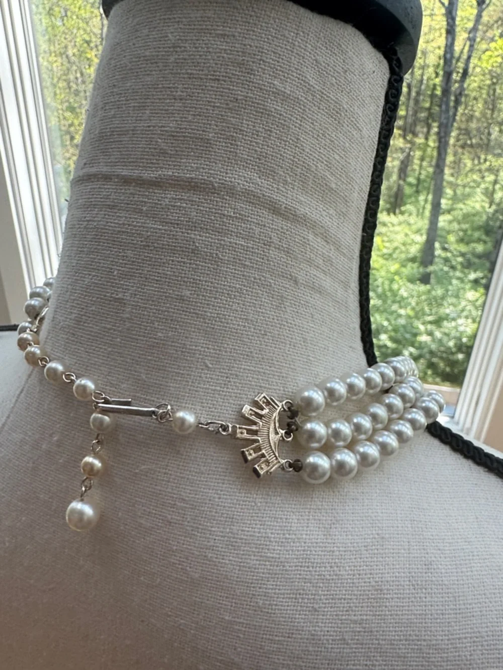 Elegant Multi-Strand Pearl and Crystal Necklace - Cream & Gold | Made In Japan